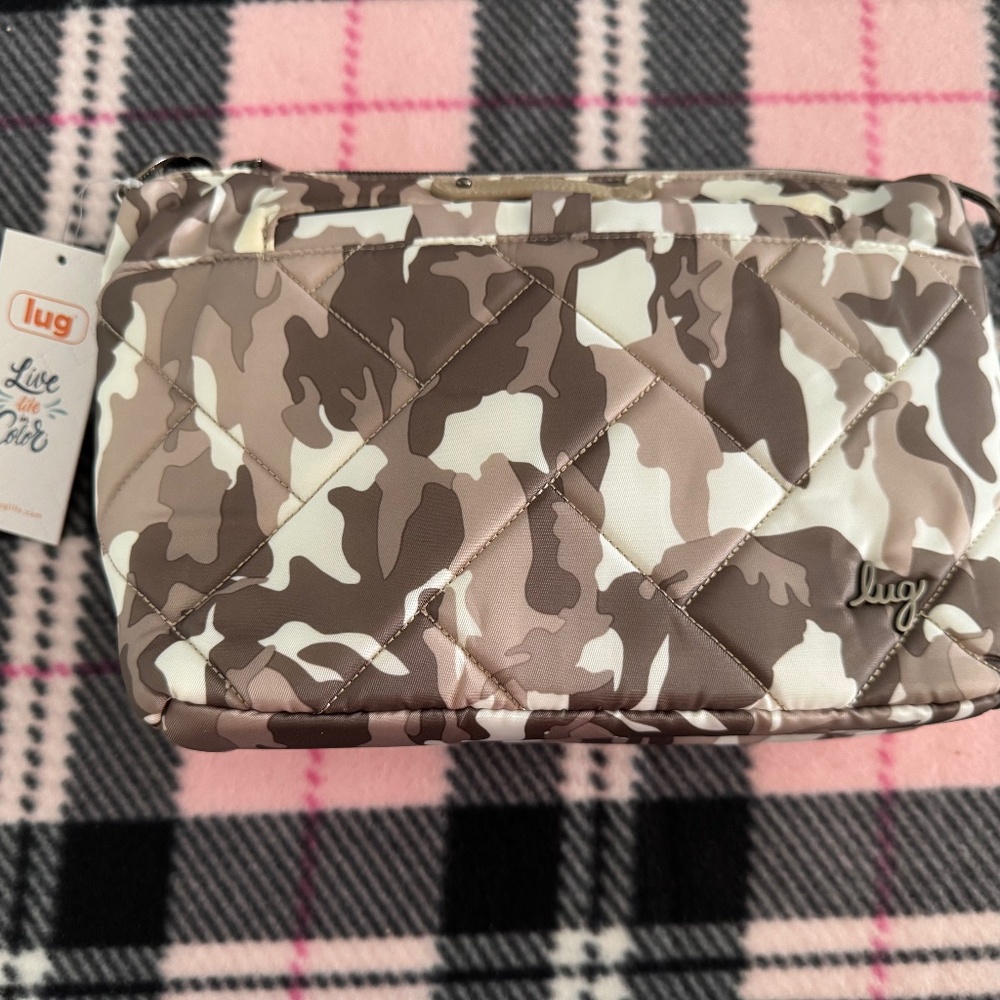 NWT Lug Flare 2 in Camo Taupe - with both straps!